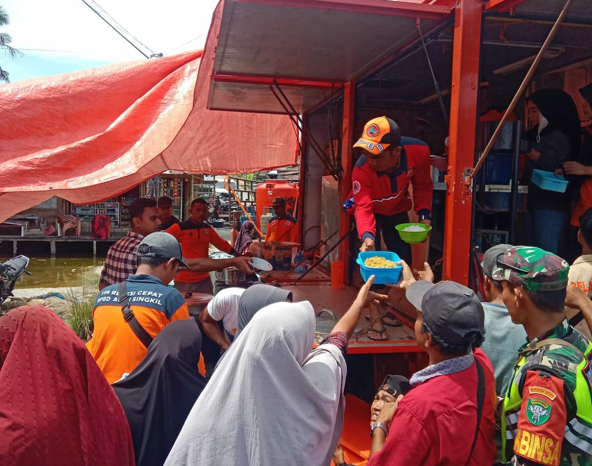[UPDATE] - Banjir Belum Surut, BPBD Kabupaten Aceh Singkil Dirikan Dapur Umum